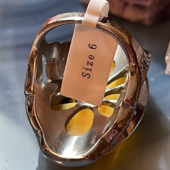 Plunder Faux Stone & Marcasite Ring size 6 NWT - Picture 4 of 5